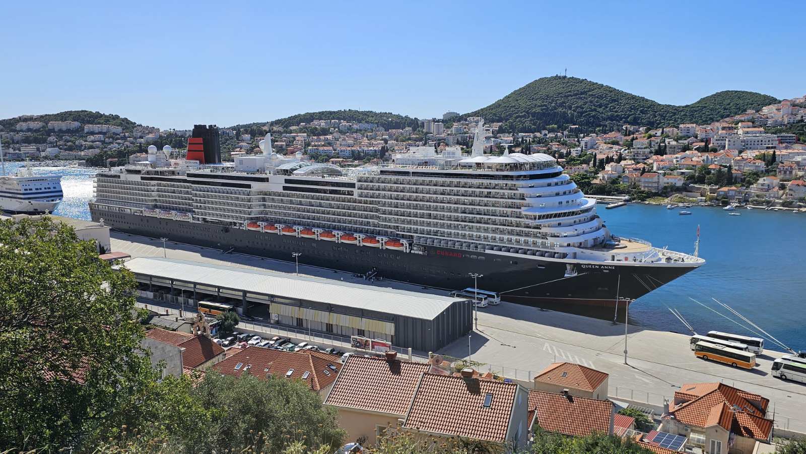 Izvorni naziv: Queen Anne 02.jpg