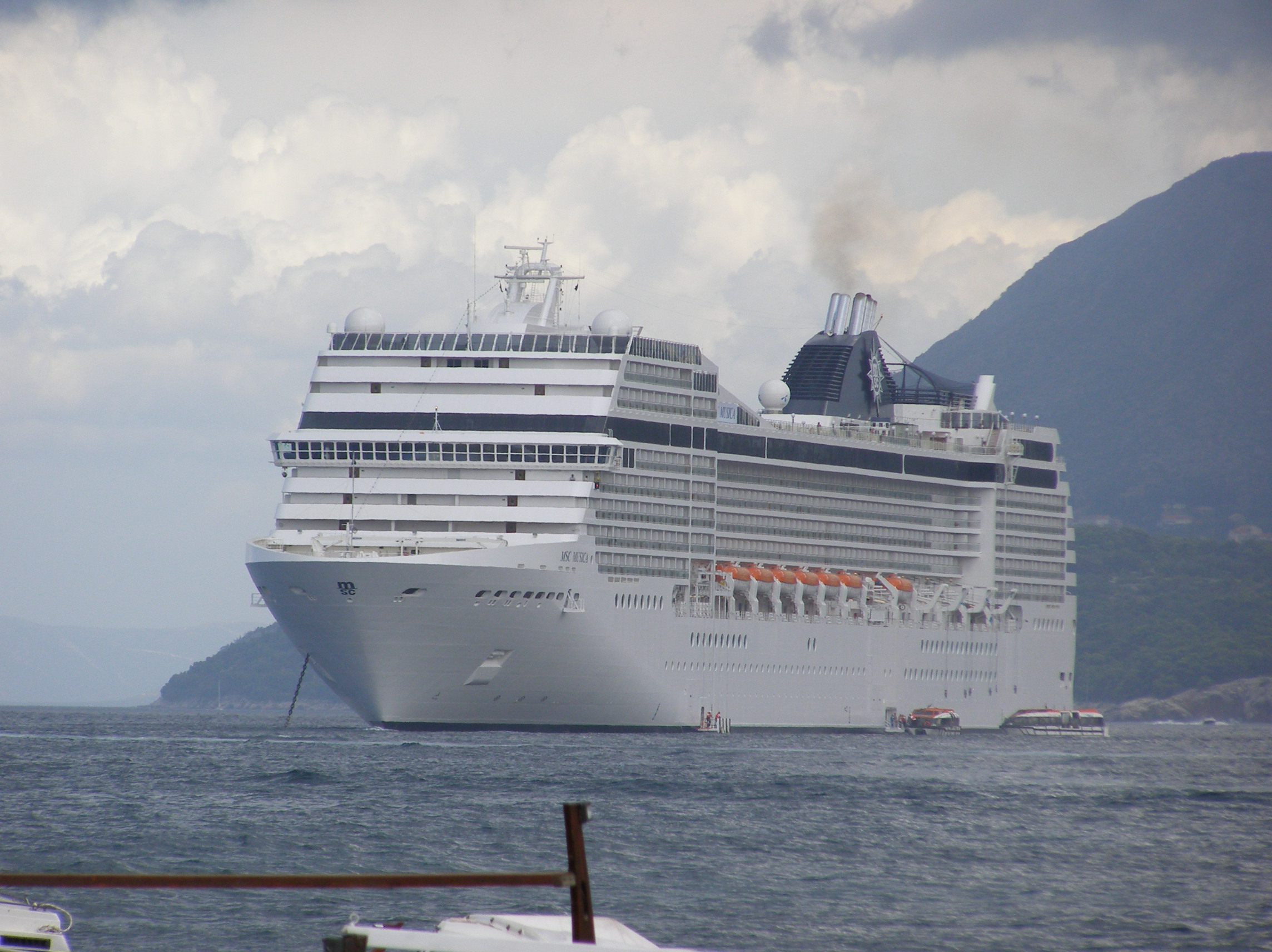 Izvorni naziv: msc musica 04.JPG