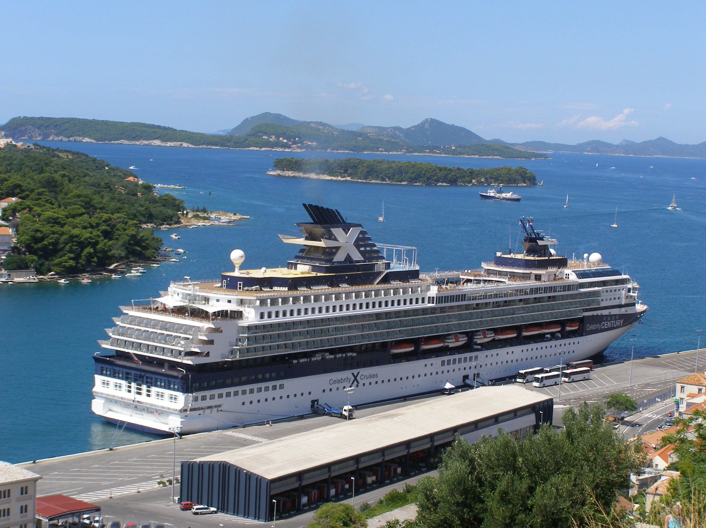 Izvorni naziv: celebrity century 03.JPG