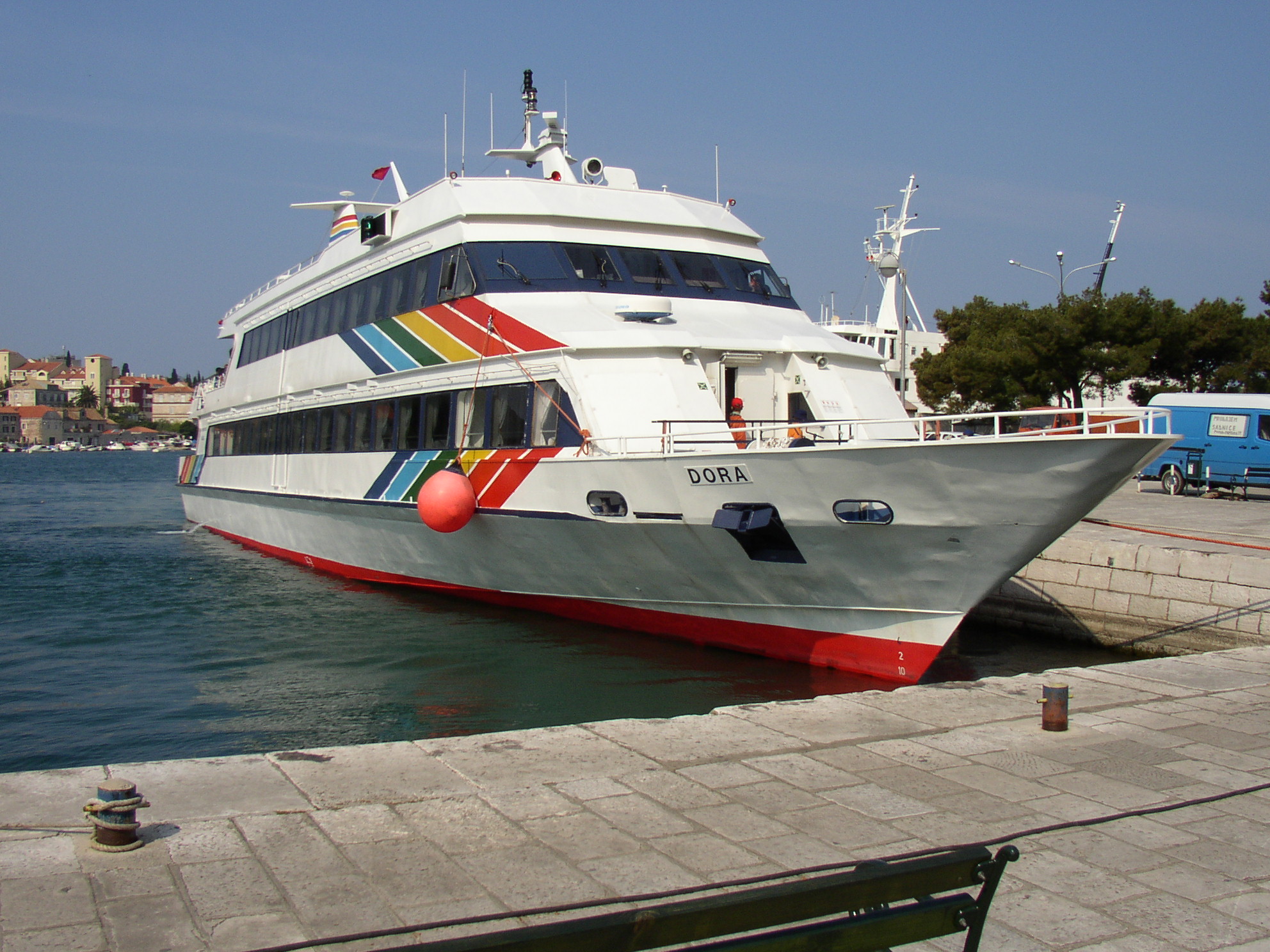 Izvorni naziv: dora 01.jpg