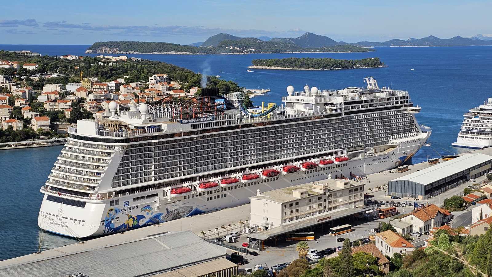 Norwegian Escape