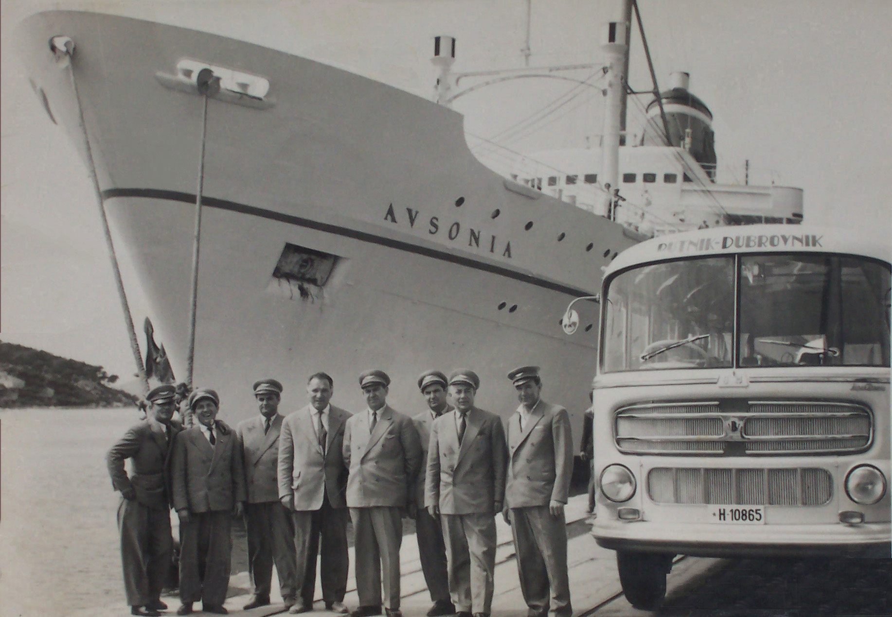 Izvorni naziv: avsonia 01.jpg