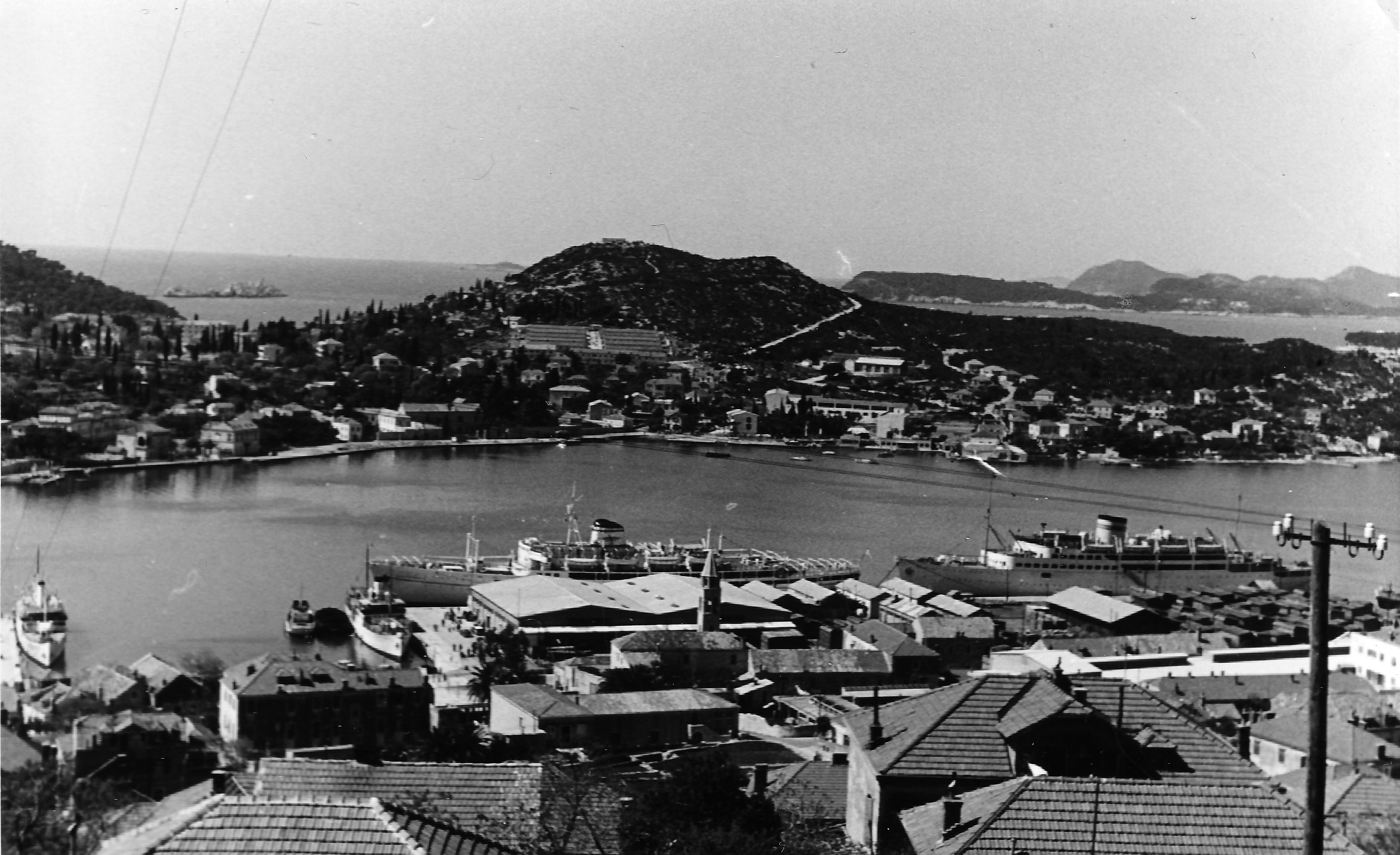 Izvorni naziv: agamemnon & transilvania.jpg