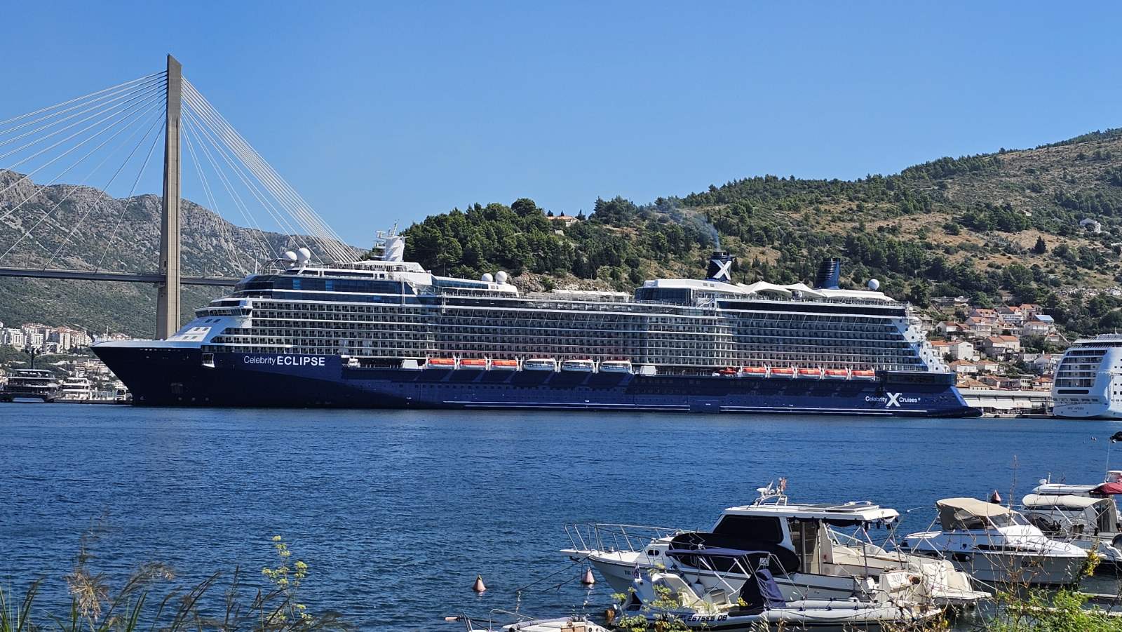 Izvorni naziv: Celebrity Eclipse.jpg