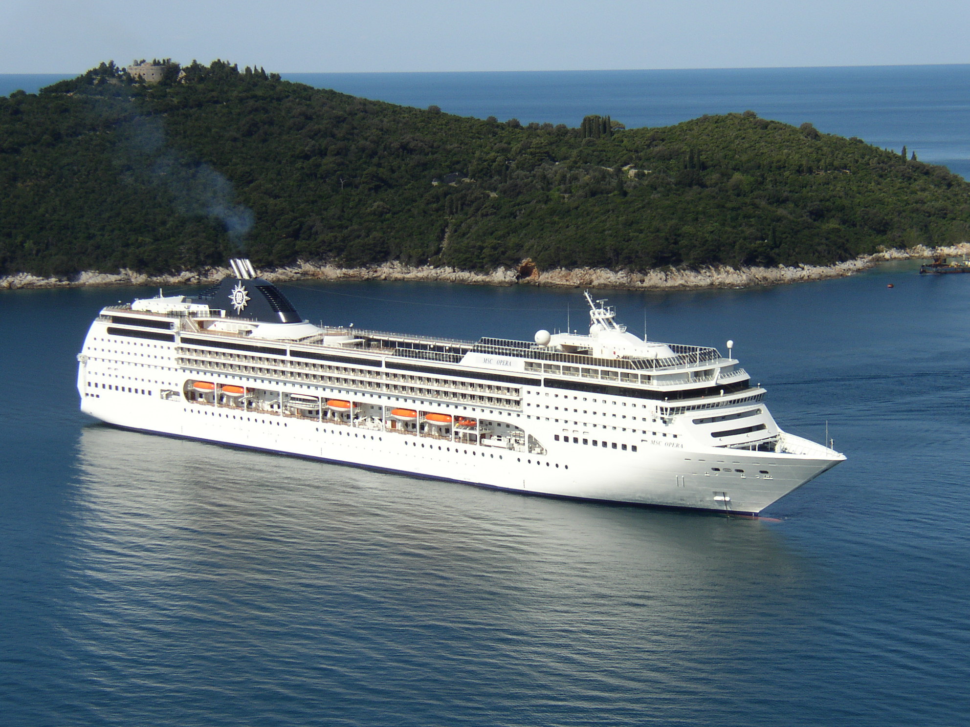 Izvorni naziv: msc opera 03.JPG