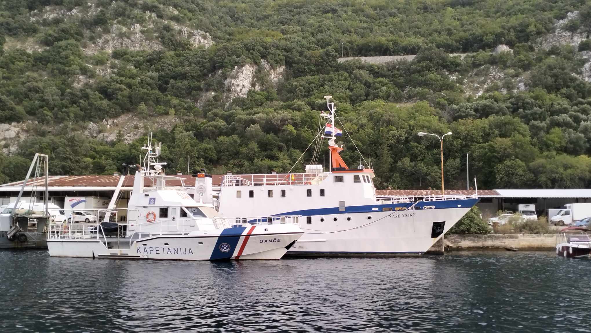 Izvorni naziv: Danče  & naše more.jpg